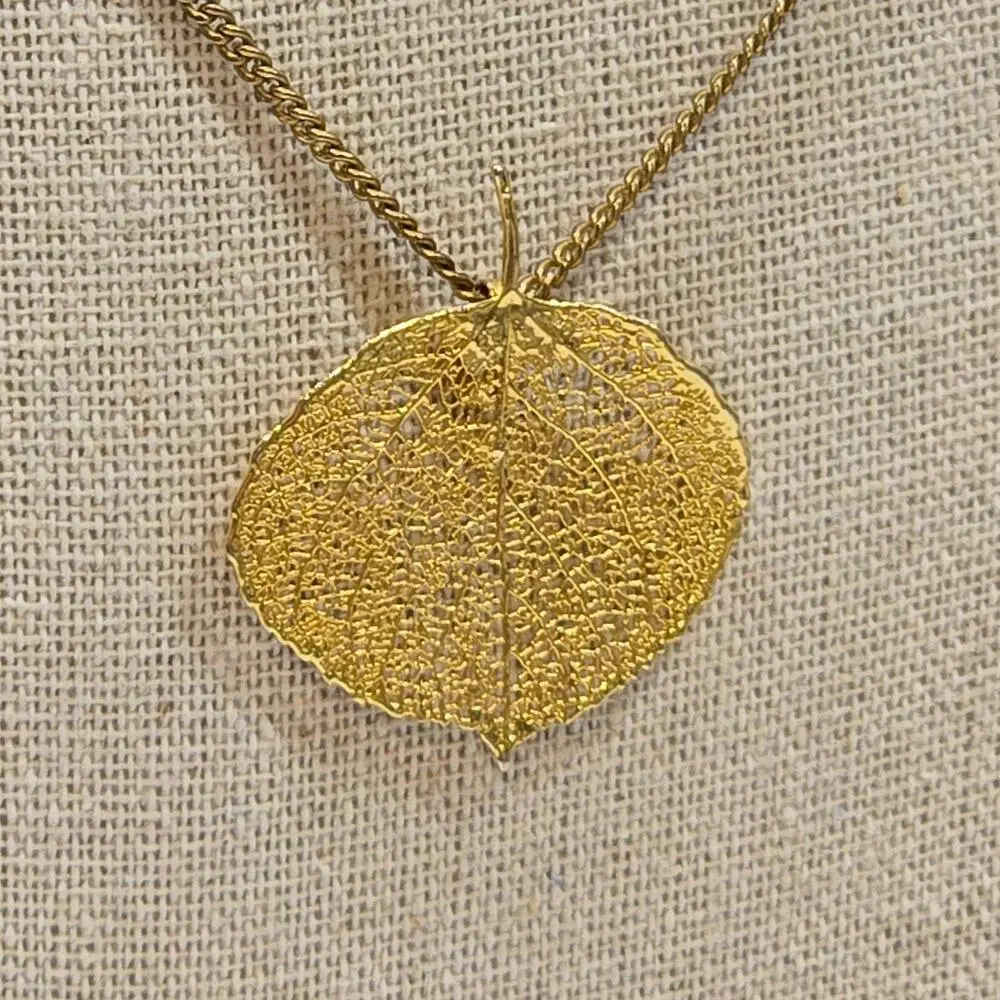 Vintage Gold Dipped Leaf Filigree Pendant With Caco 12K GF Chain Necklace - Picture 11 of 16